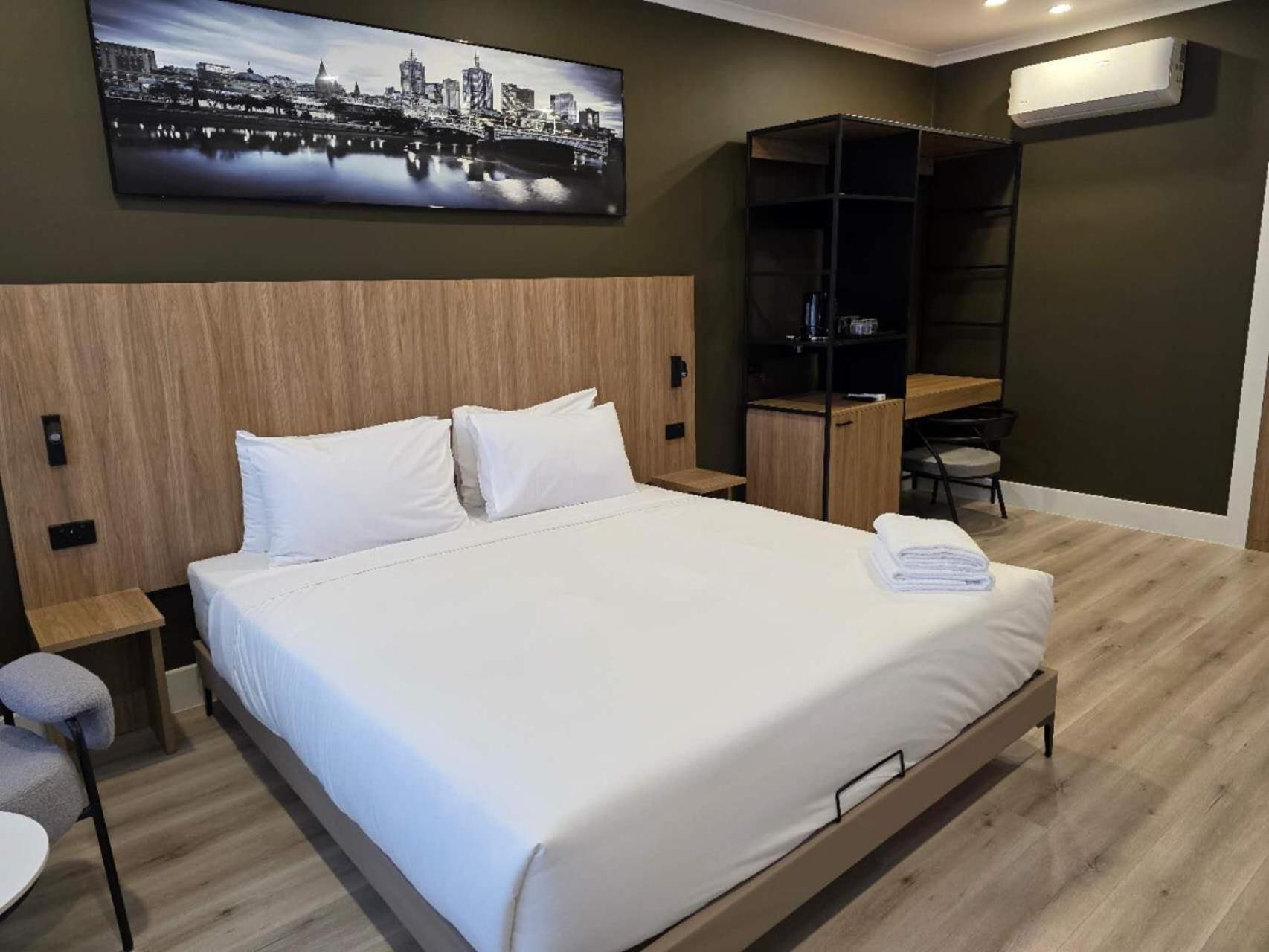 The Parkmore Hotel Melbourne Zewnętrze zdjęcie